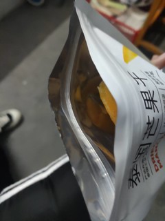 吃完年夜饭就吃点芒果干解腻吧