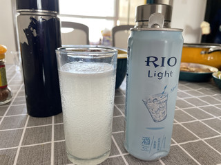 阿姨过年喝什么之RIO微醺乳酸菌