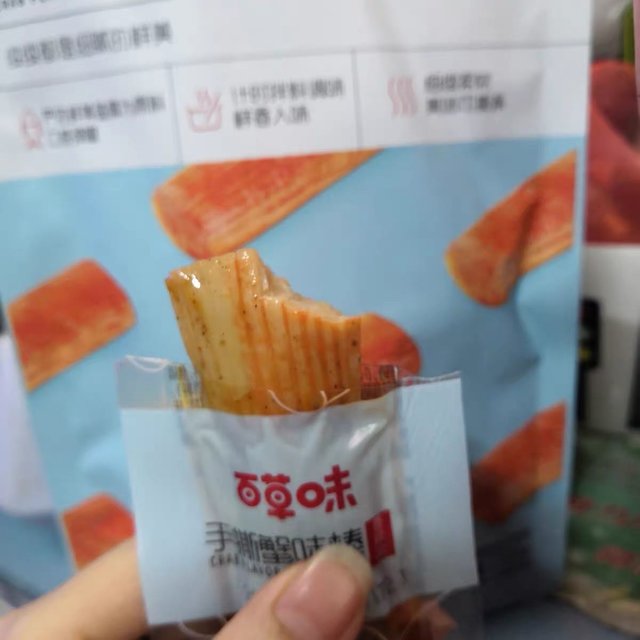 过年解腻香辣蟹味棒