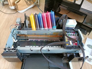 这个老款打印机在今天依旧能打