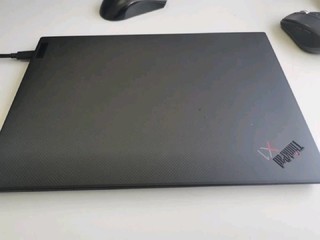 联想ThinkPad X1 Carbon