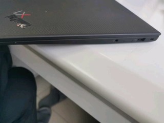 联想ThinkPad X1 Carbon