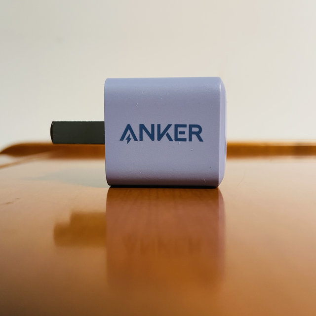 iphone快充—Anker20w充电器