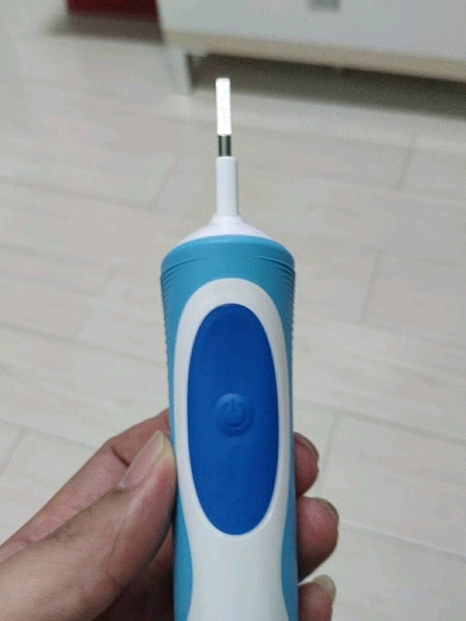 欧乐-B电动牙刷