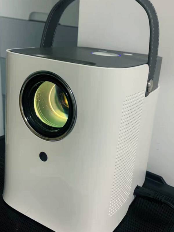 sast先科500e投影仪物理1080p