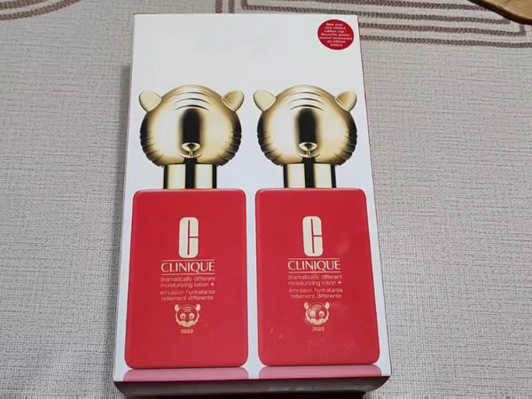 倩碧虎年限定黄油