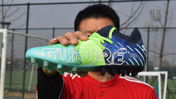 Puma Future Z 1.2 MG足球鞋，绿茵实战派