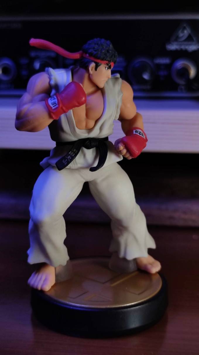 街霸隆手办做工太细致了