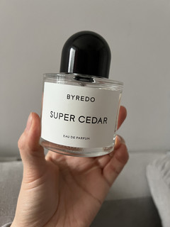 byredo 超级雪松 挺好闻 