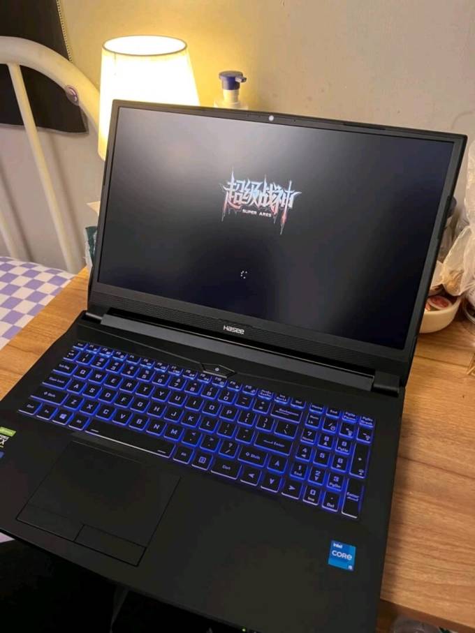 神舟战神笔记本电脑