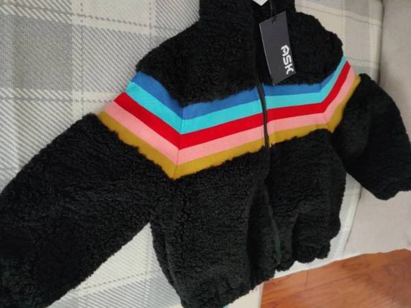 女童羊羔绒外套