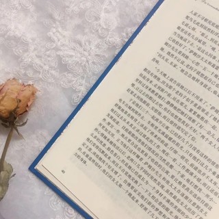 《变形记》｜写尽生活的荒诞，揭露人性的丑