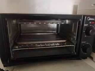 厨房电器必备   电烤箱