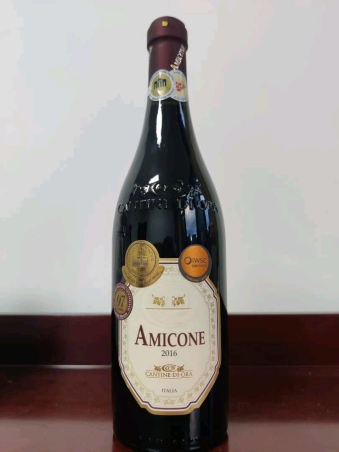 阿玛可尼红葡萄酒