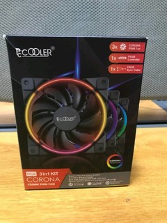 PCCOOLER超频三皓月机箱风扇