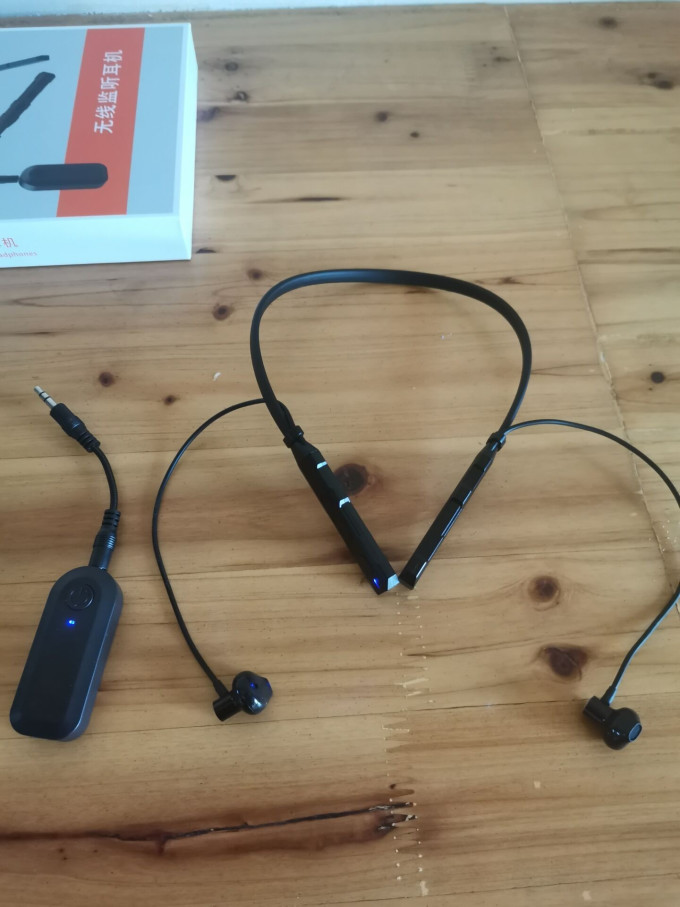 十盏灯蓝牙耳机