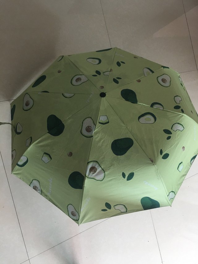 新年用新伞！5块入手牛油果色黑胶自动伞~