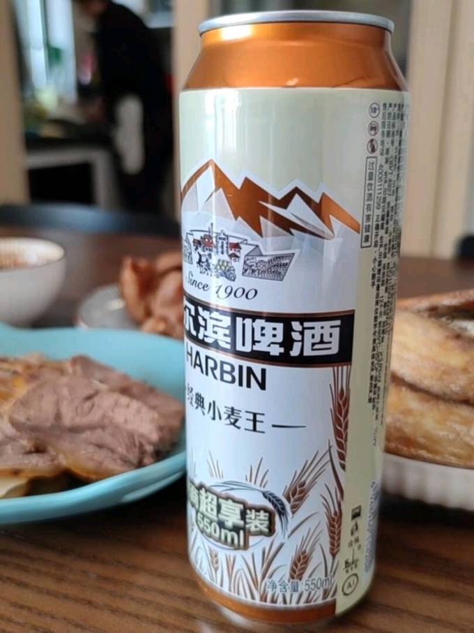 哈尔滨啤酒经典小麦王