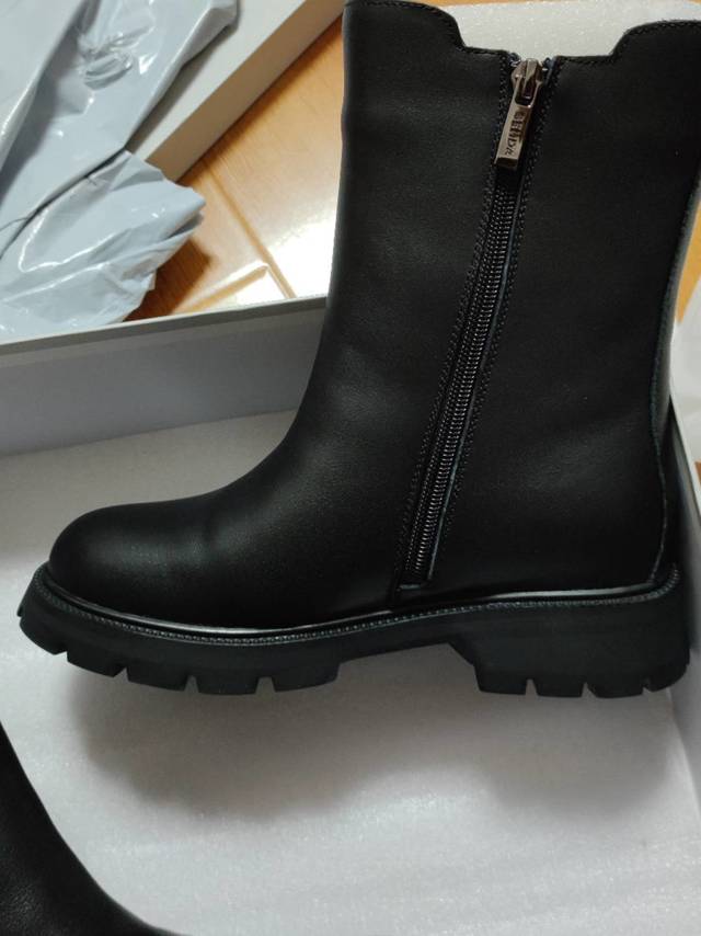 舒适显瘦好穿的切尔西短靴