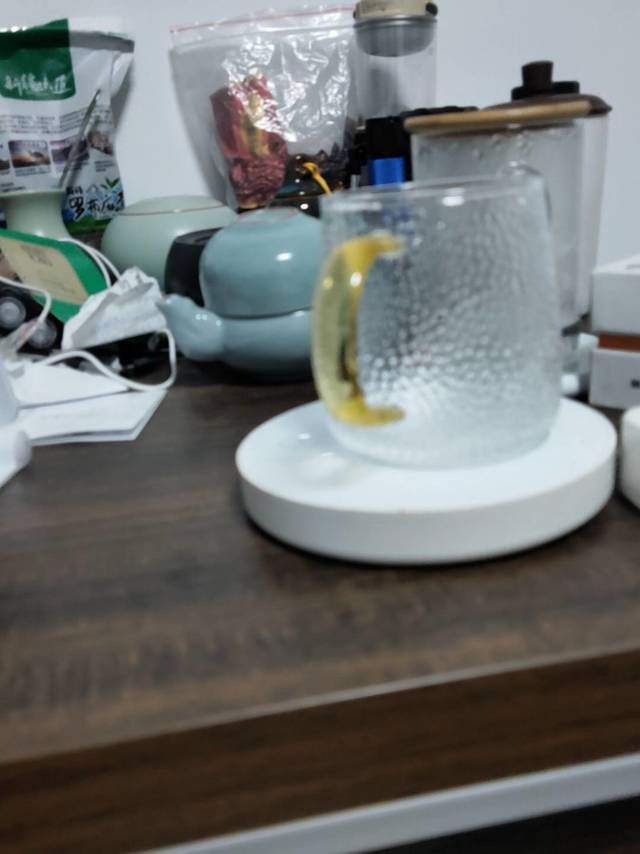 玻璃杯