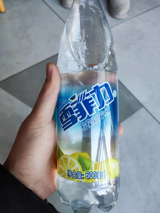 雪菲力盐汽水