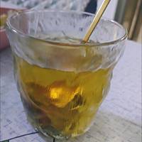 清香美味的菊花雪梨茶