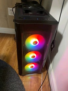 曜越启航者V5 RGB ATX机箱