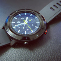一点也不像百元级的手表，Ticwatch