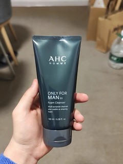 AHC洗面奶