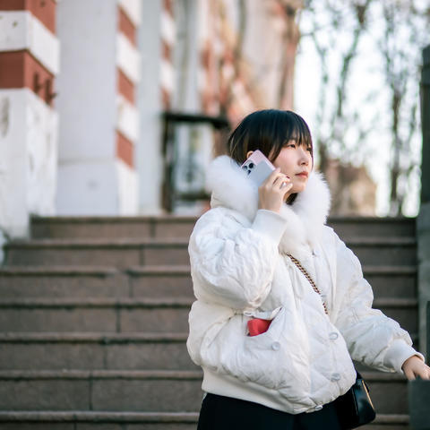 谁说玩数码没有少女心？这些高颜值数码好物，教你女神节俘获她的少女心！