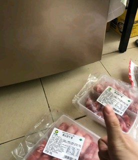 吃货的快乐伊赛 国产谷饲 原切上脑肥牛卷