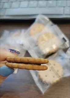 夹心小可爱，好吃不粘牙