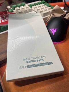 冰淇淋Anker苹果12磁吸手机壳。