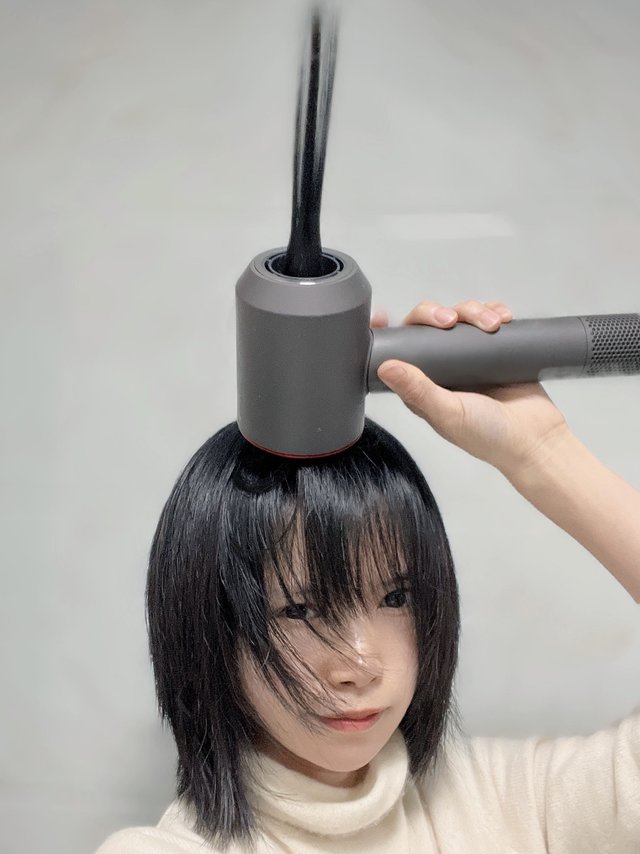 三八节礼物，建议首选戴森吹风机，YYDS