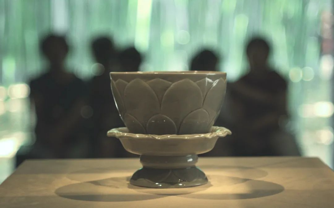 五代越窑莲花式托盏 苏州博物馆 藏 ©图虫创意