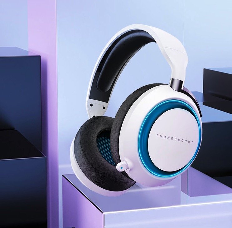 雷神推出银翼无线游戏耳机：三模连接、蓝牙5.3、30小时续航
