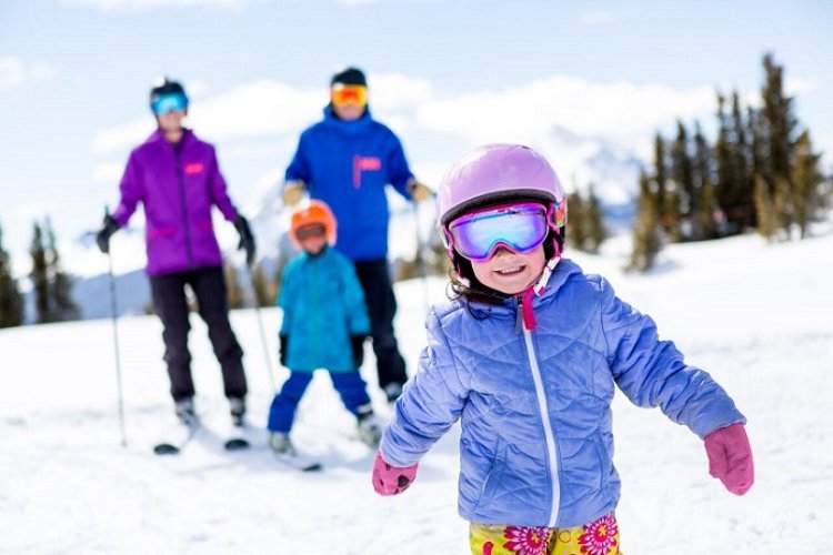 亲子运动｜抓住雪季的小尾巴，带着宝贝们去滑雪吧～