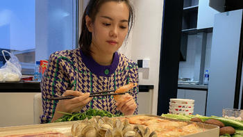 多种功能集一身，家里吃烤肉大餐：荣事达畅嗨盘体验