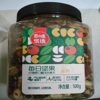 百草味罐装每日坚果