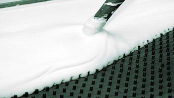 鉴别天然乳胶最简单的方法 如何给家人选购乳胶枕？