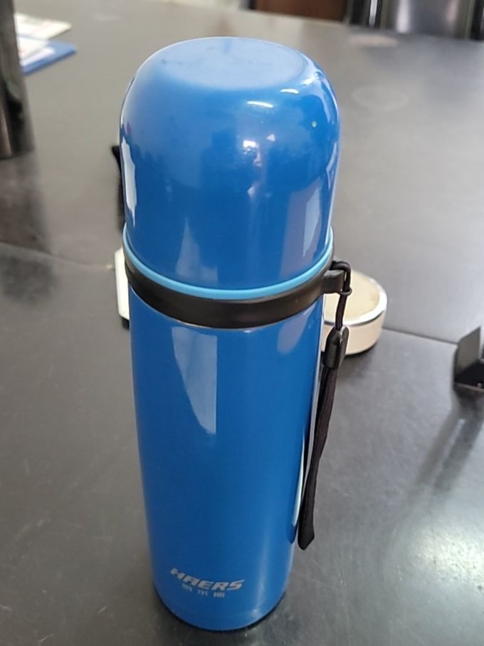 哈尔斯的普通保温杯