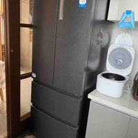 卡萨帝455法式多门冰箱。