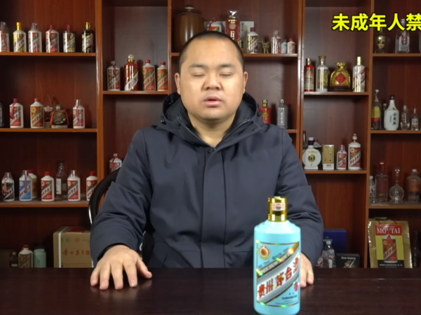 酒友:为何我喝的白酒都一个味？