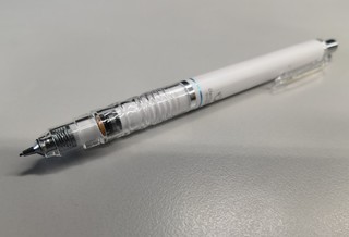 凑单买来的ZEBRA自动铅笔，用起来不错