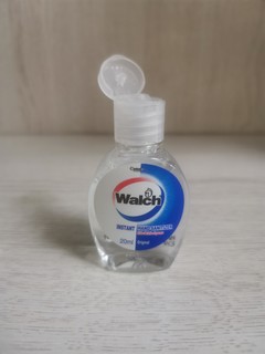 小小的一瓶免洗消毒液，小手干干净净的