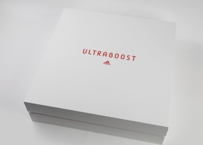 集女性力量，adidas 发布 ULTRABOOST 22 跑鞋新配色
