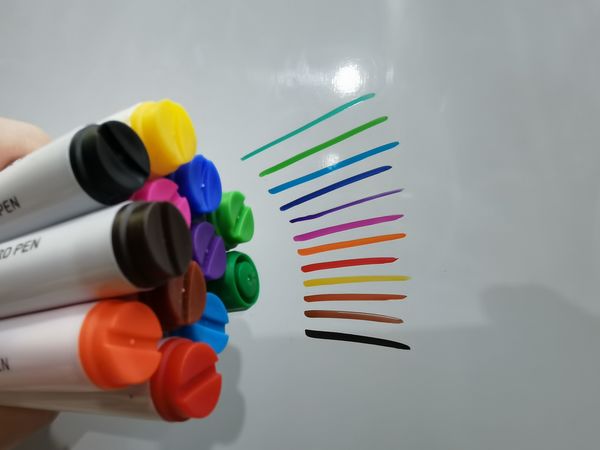 好用又好看的白板彩色笔～购物分享