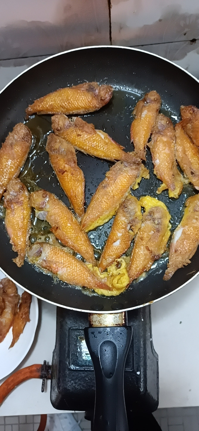 鱼类怎么样 超香的蛋液煎红心仔鱼_什么值得买