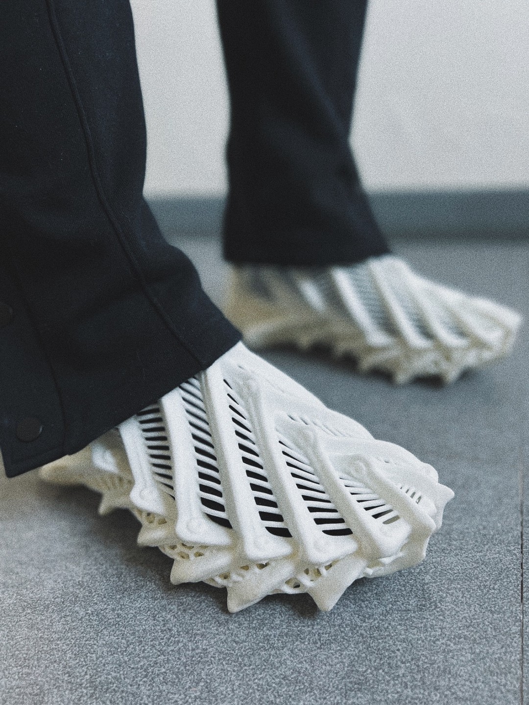 匹克再曝“3D打印神鞋”！网友点评：鞋面有点像鱼骨架