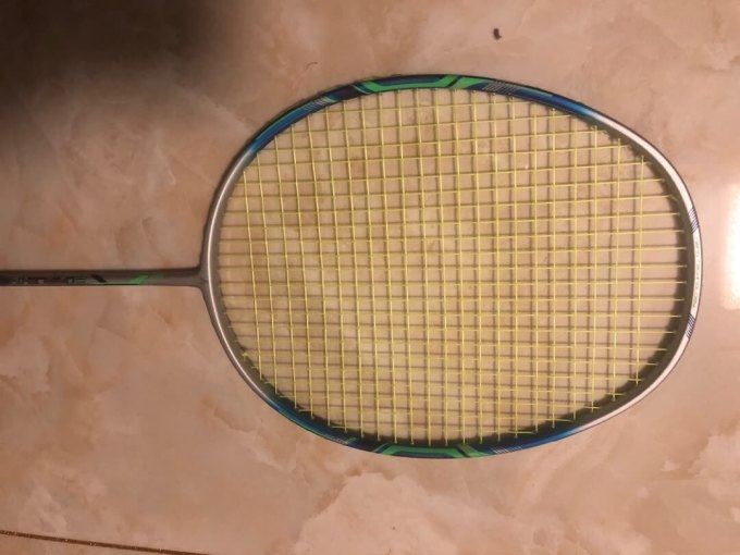 安踏羽毛球拍